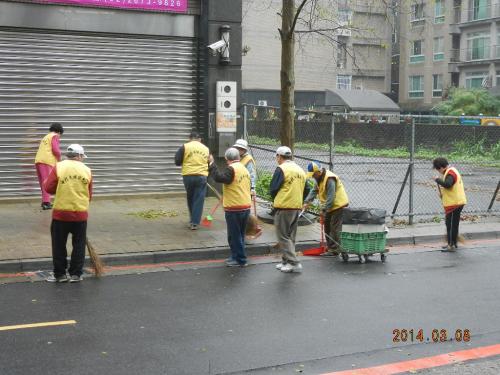 103.03.08志工掃街活動