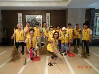 106.08.05志工掃街活動